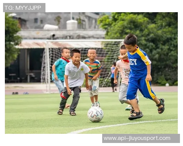 校园足球官方网站助力青少年成长与发展打造健康快乐的足球文化环境